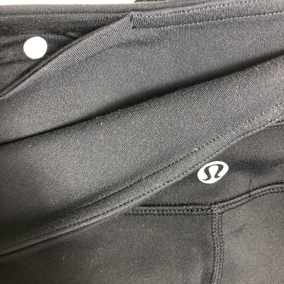 Lululemon Reversible Wide Leg Crop leggings Sz8 - Picture 4 of 5
